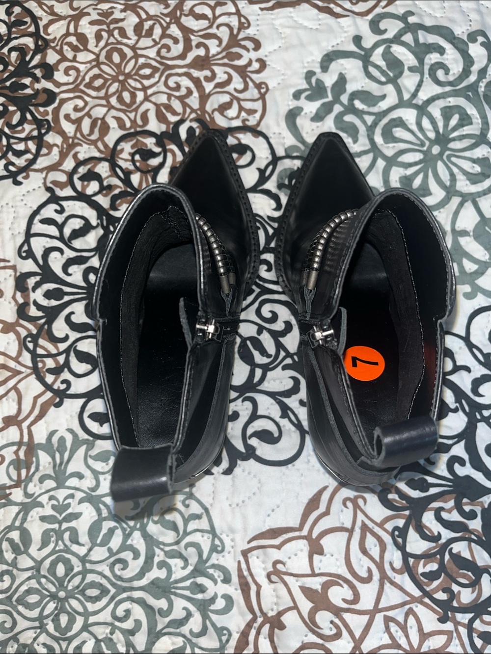 DKNY Tizz Ankle Boots - Picture 5 of 7